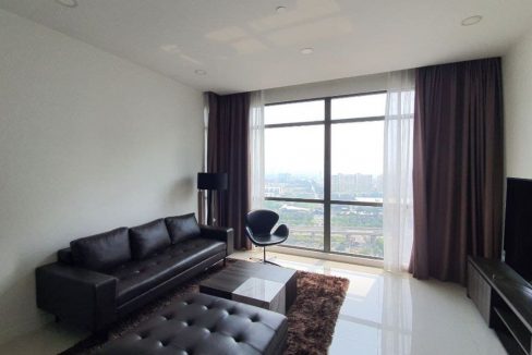 1 2 488x326 - Modern 1-Bedroom Retreat with City Views at The Nassim