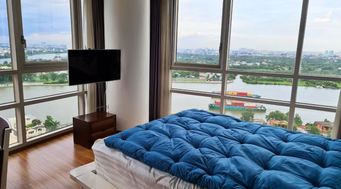 Sun-Drenched Luxury Living: 3BR Apartment at Xi Riverview Palace